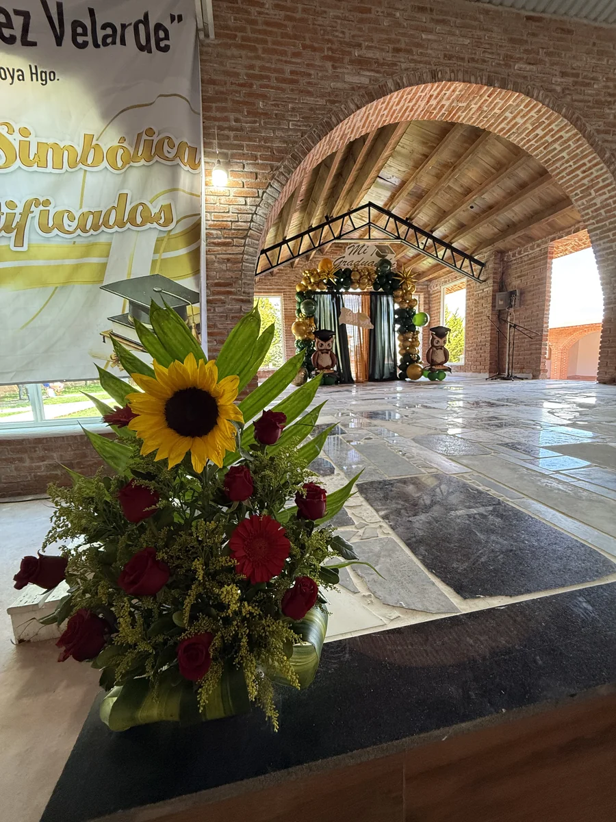 Escenario para evento de graduación
